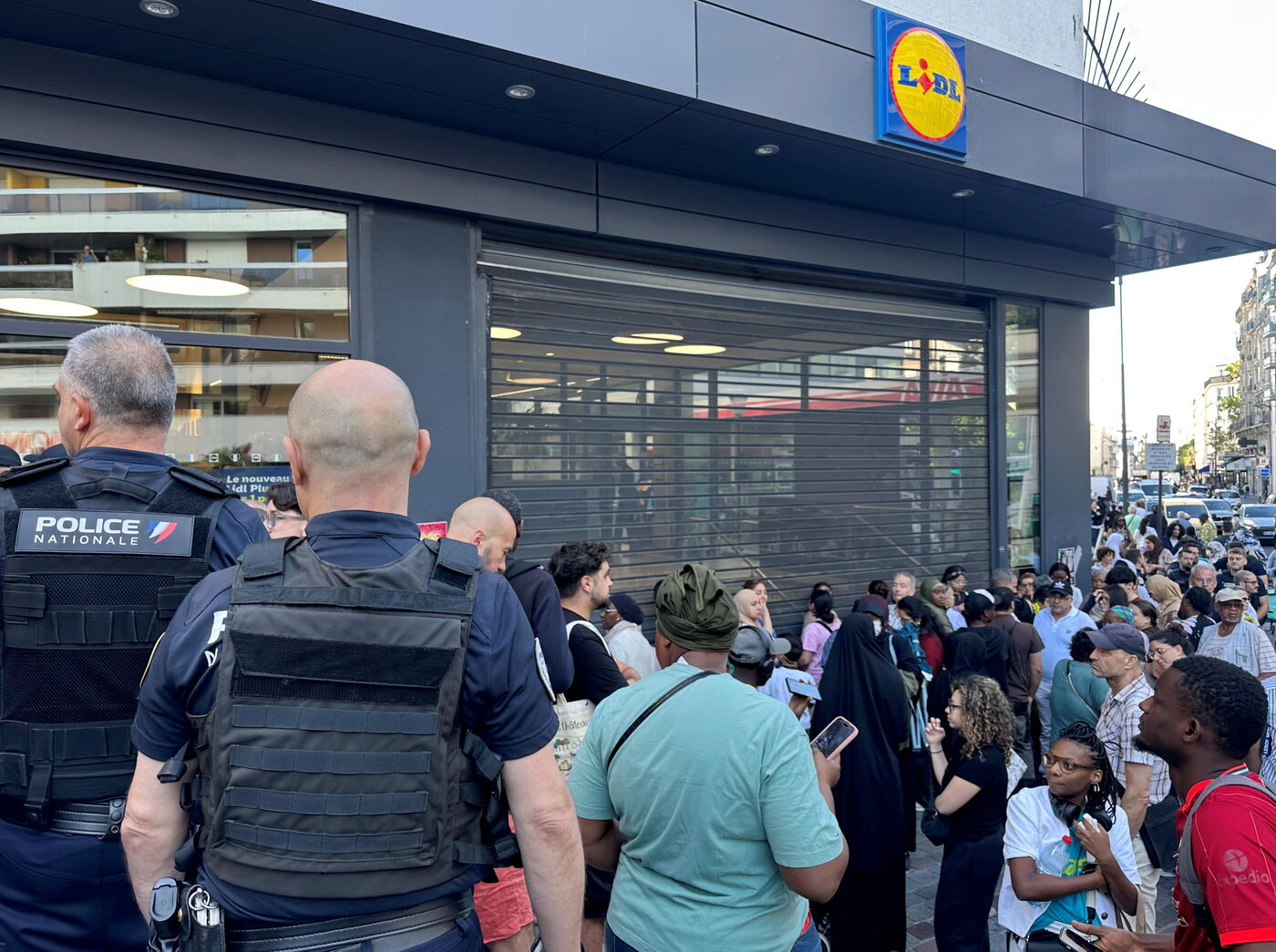 Lidl a joué avec la souffrance des Français » : Delphine Batho saisit la Répression des fraudes après la ruée sur les clims - Le Parisien