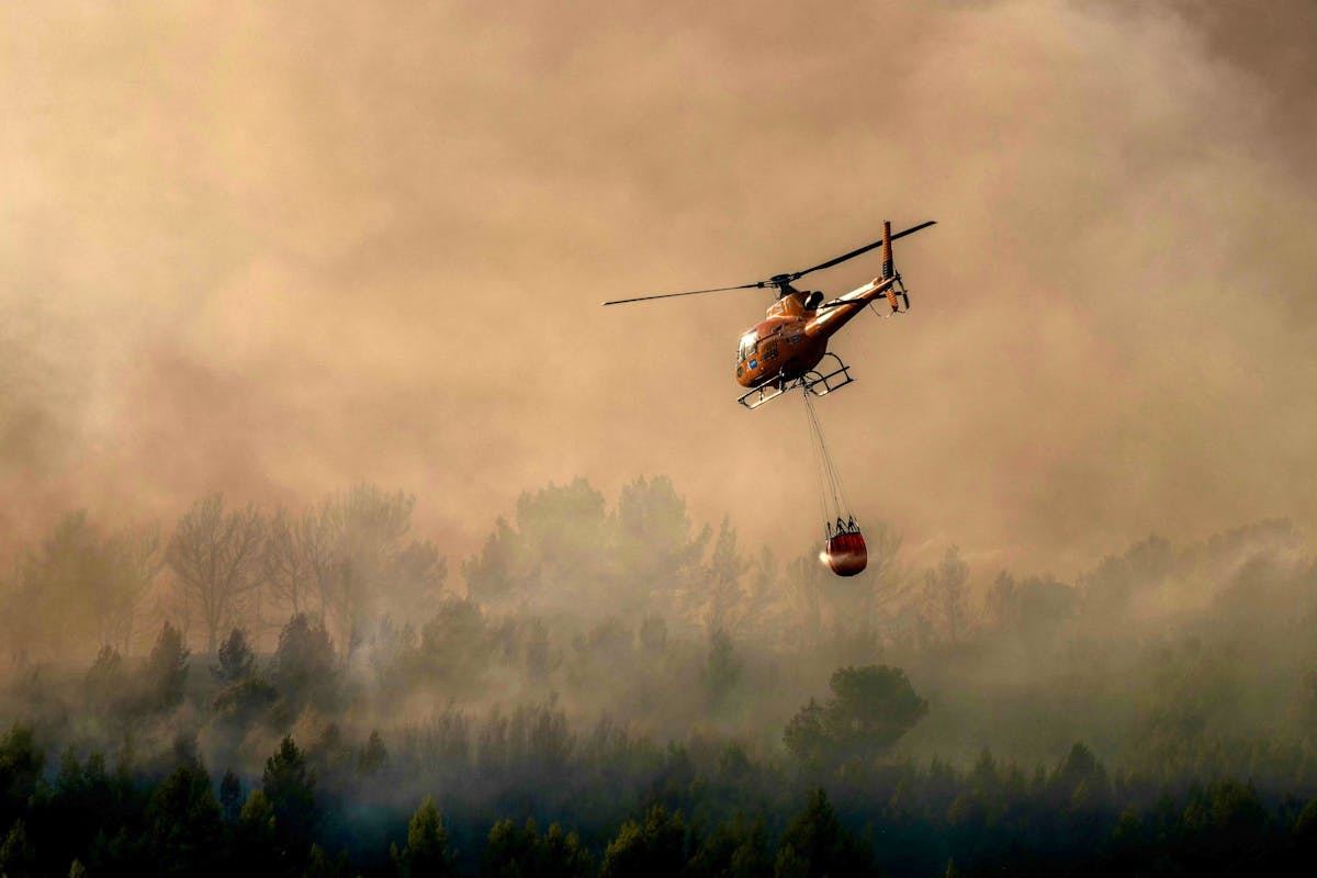 Costa Brava : un incendie majeur menace le littoral catalan - 20 minutes