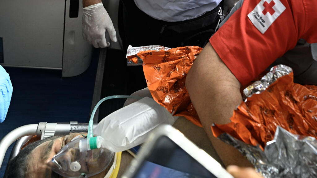 Venezuela: un survivant extrait des décombres huit jours après le séisme