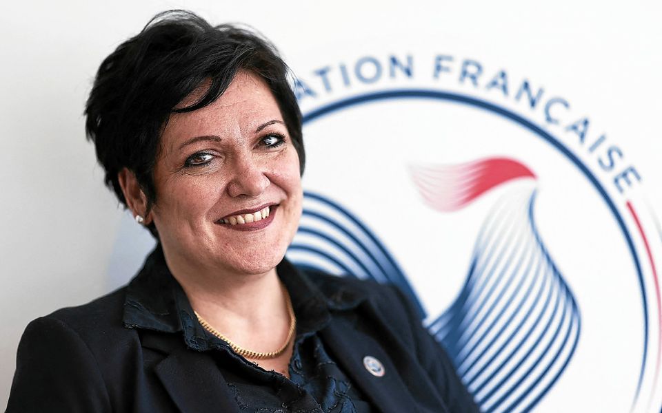 Je suis quelqu'un de positif » : l'ex-star du patinage Philippe Candeloro défie la Bretonne Gwenaëlle Noury à la tête de la Fédération des sports de glace | Le Télégramme