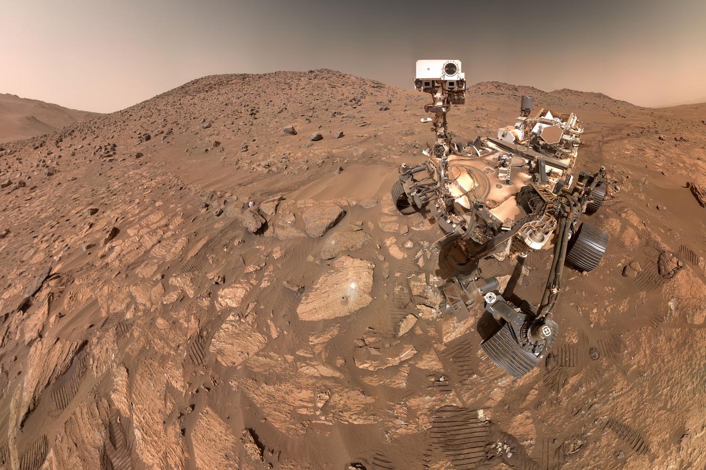 Des molécules organiques complexes mises en évidence sur Mars par le rover Perseverance
