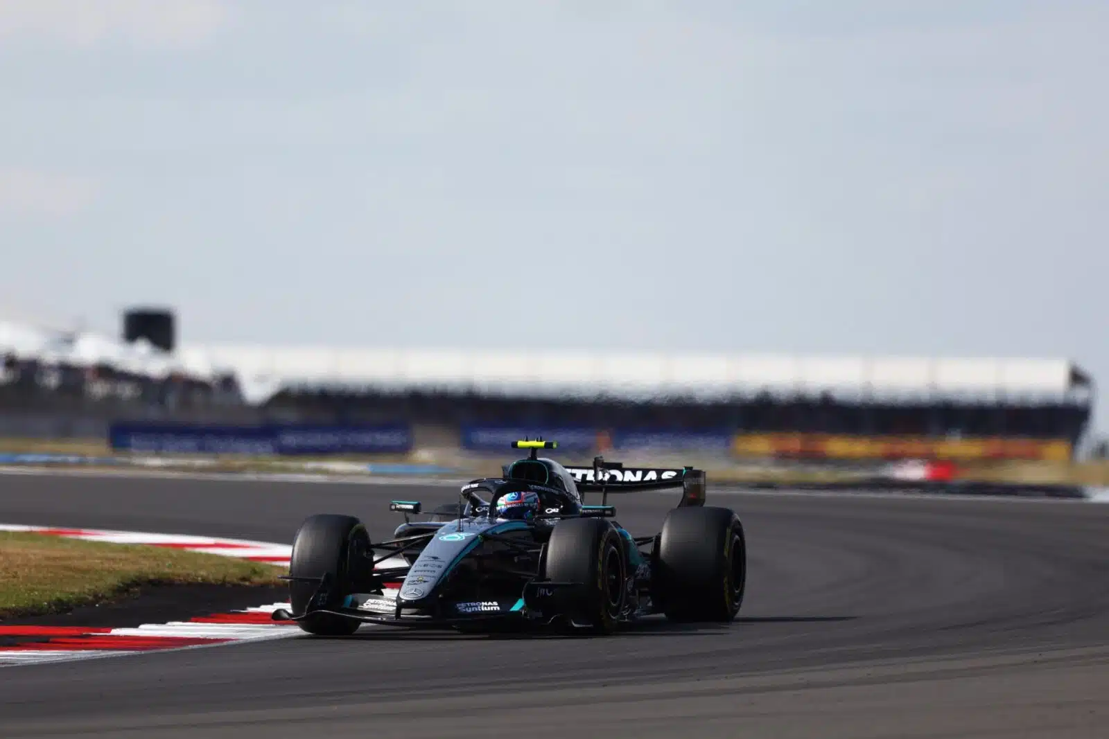 Kimi Antonelli s'impose lors du Sprint à Silverstone