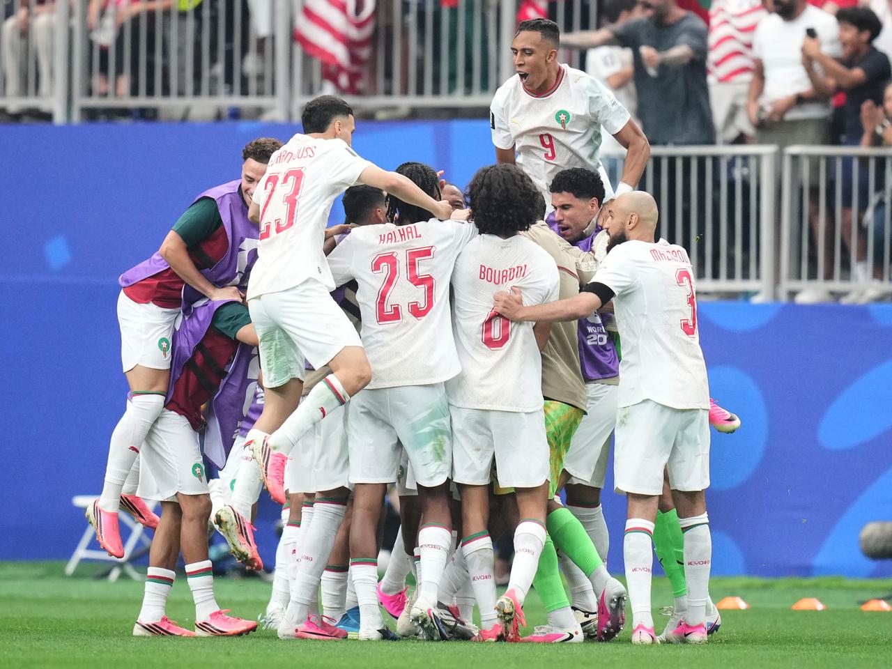 Mondial 2026 : le Maroc bat le Canada et va en quarts | RTS