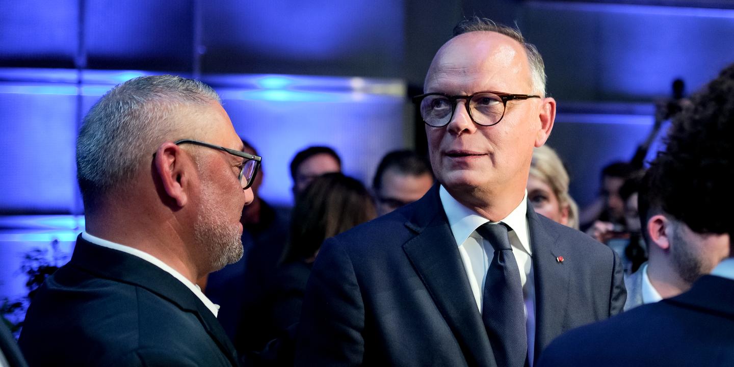 Edouard Philippe cherche à fendre l'armure, en visio devant 9 500 personnes pour un apéro de campagne présidentielle
