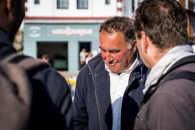 Dominique Rousselot, le maire de Locmaria est décédé d'un arrêt cardiaque après une altercation avec un plaisancier