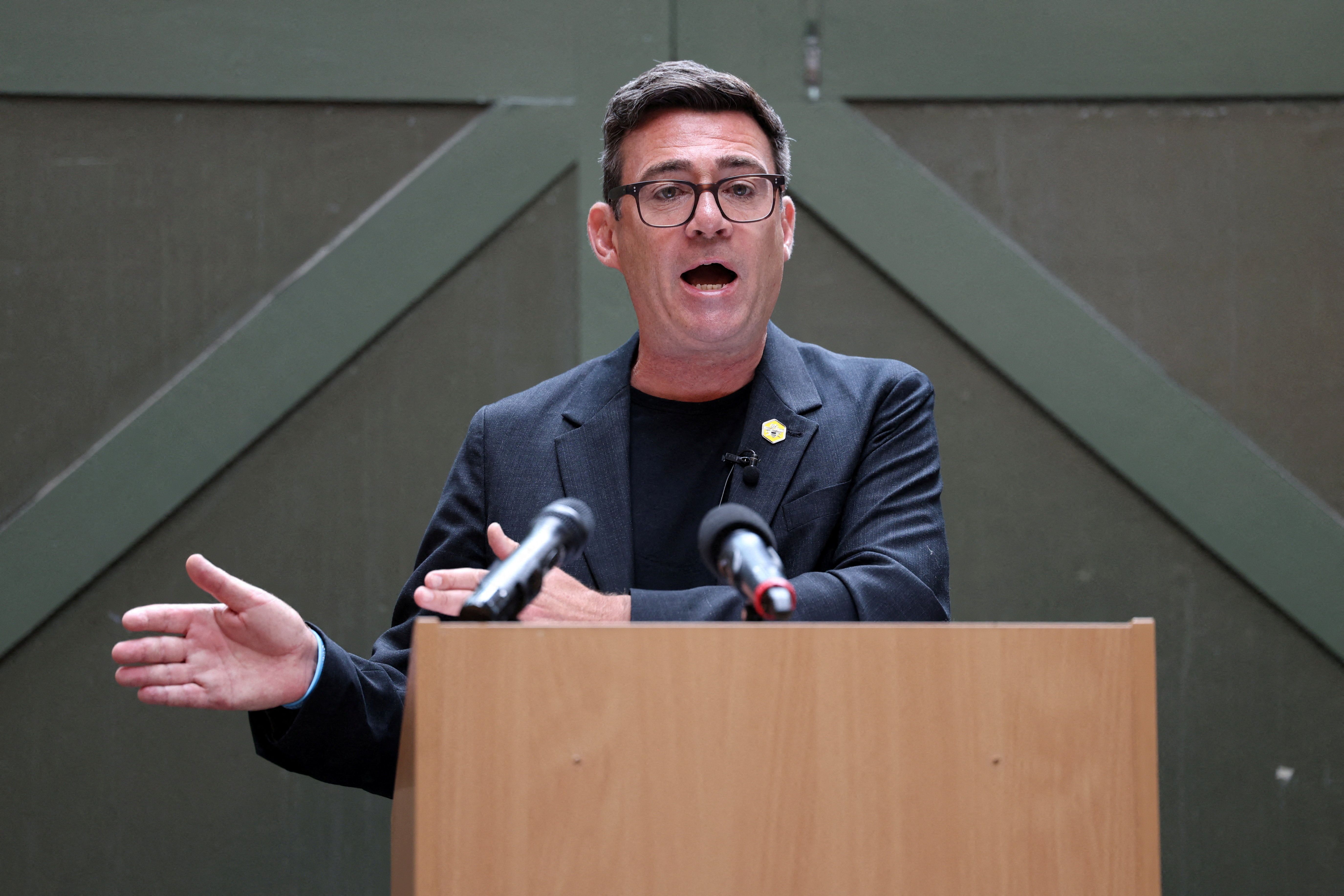 Le futur Premier ministre britannique pressenti, Andy Burnham, confronté à un déficit de financement de la défense | Zonebourse Suisse