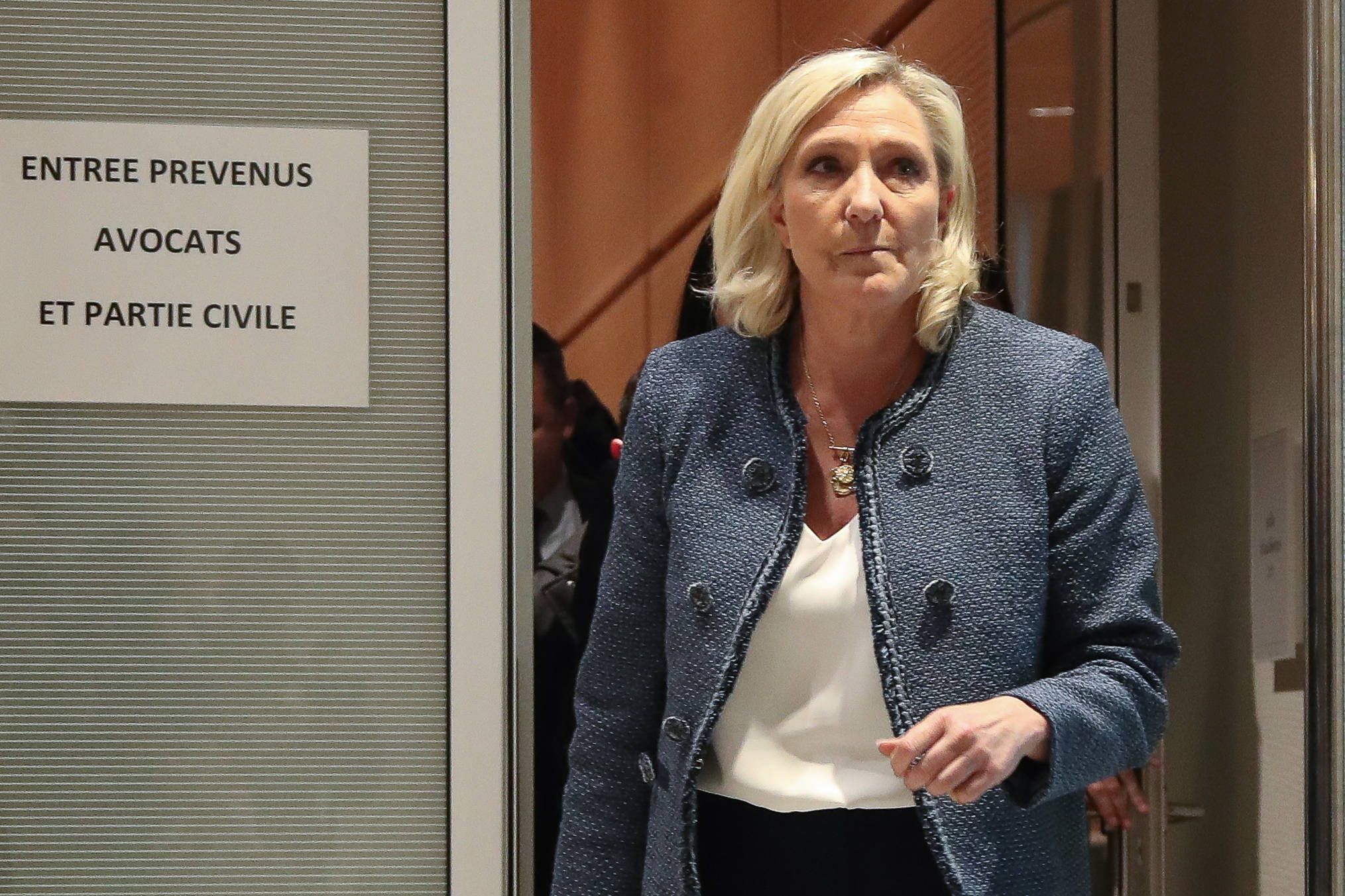 Procès en appel pour Marine Le Pen : une décision envisagée pour l'été 2026