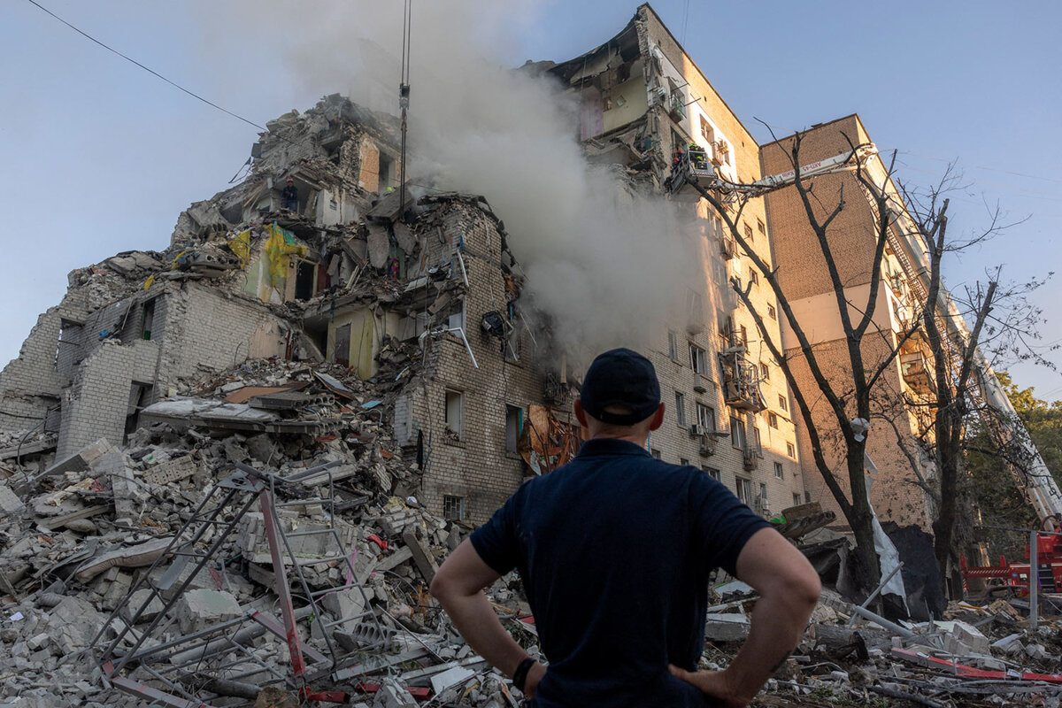 Des attaques de missiles sur Kyiv font au moins treize morts et de lourds dégâts | Mediapart