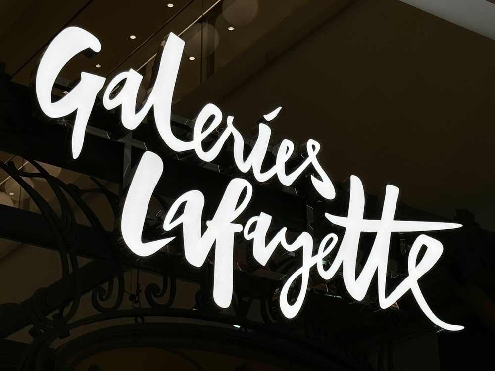 Pourquoi les Galeries Lafayette ferment leur magasin phare à Pékin -  RetailDetail BE