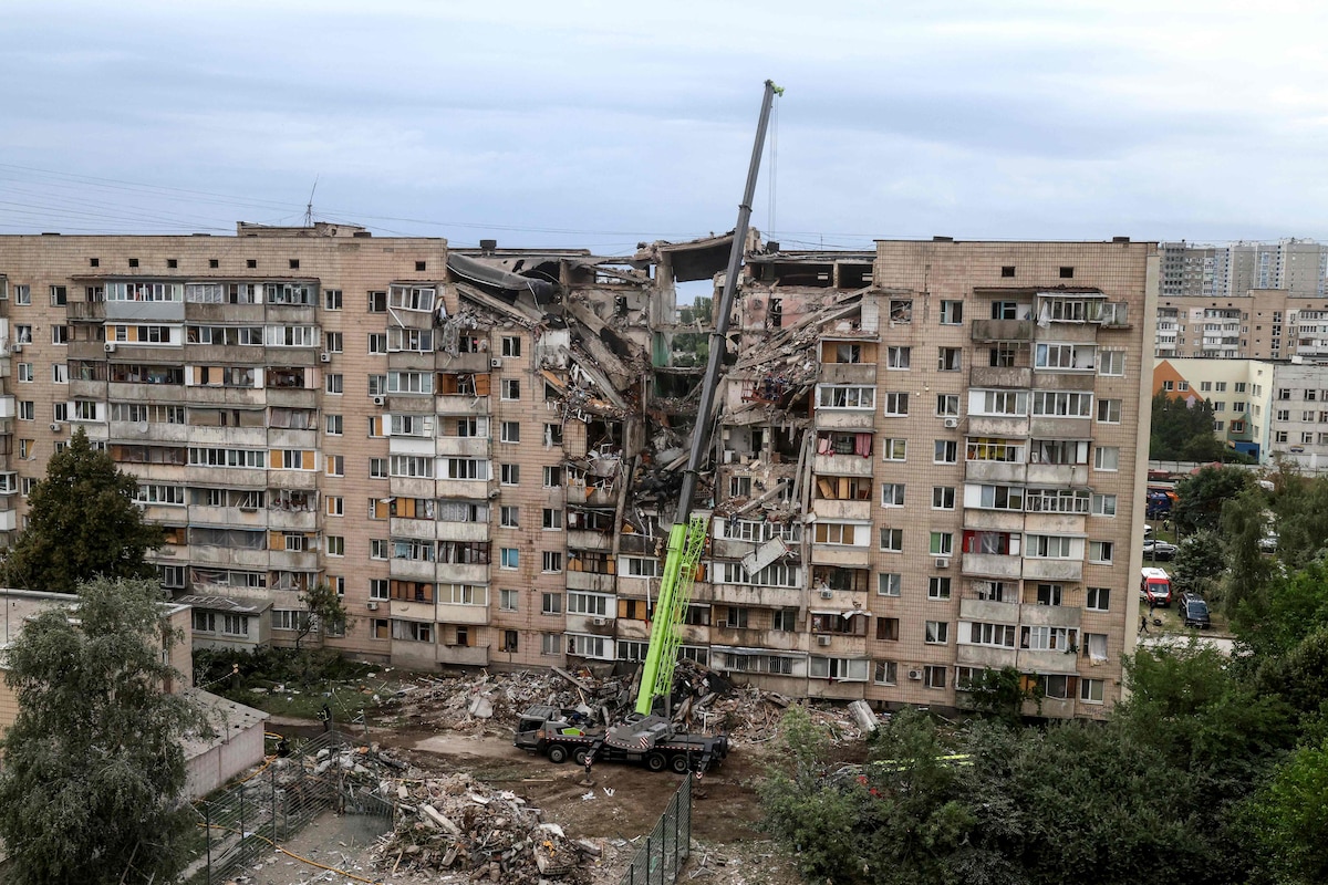 Bombardements russes sur Kiev: des immeubles détruits et au moins 10 morts - La Libre