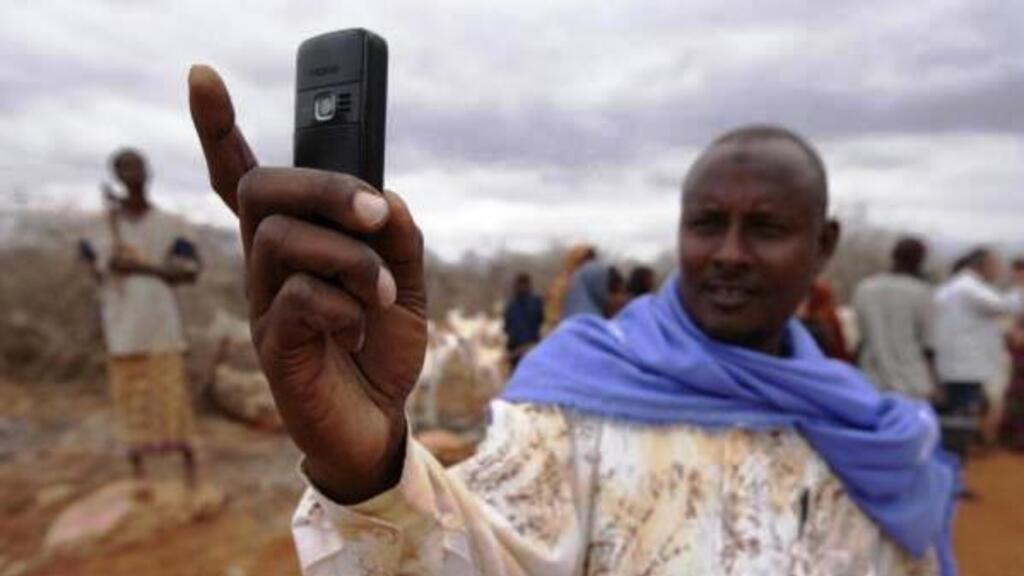 En Afrique de l'Ouest, les autorités des télécoms restent réticentes face au succès de Starlink - RFI