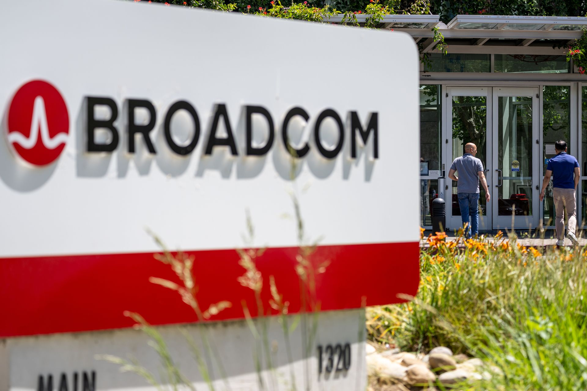Apple et Broadcom prolongent leur accord d'approvisionnement en puces personnalisées jusqu'en 2031.
