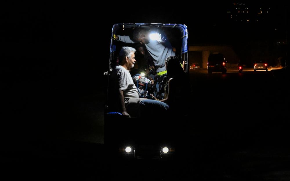 On ne peut pas vivre ainsi » : Cuba de nouveau plongée dans le noir à cause d'une panne générale d'électricité