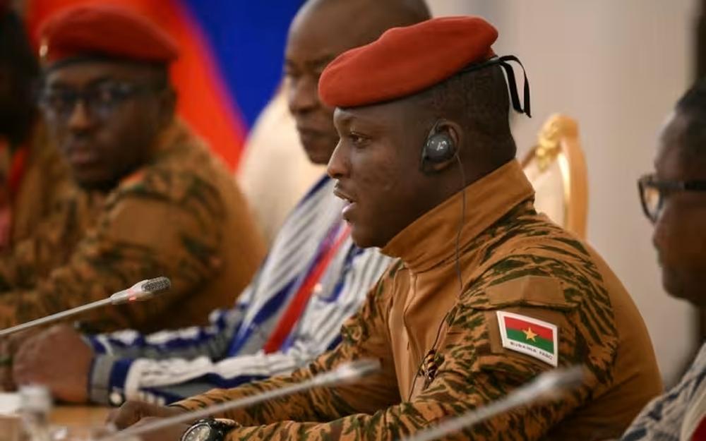 Crise avec le Burkina Faso: la France a retiré tous ses diplomates - Charente Libre.fr