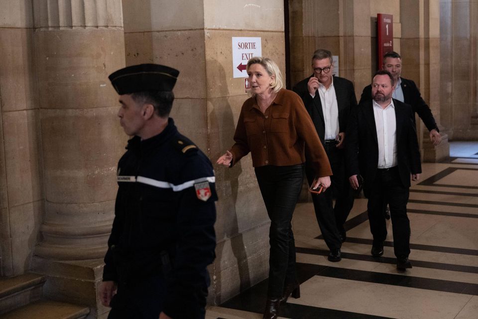 Procès RN : le parquet requiert cinq ans d'inéligibilité sans exécution provisoire contre Marine Le Pen