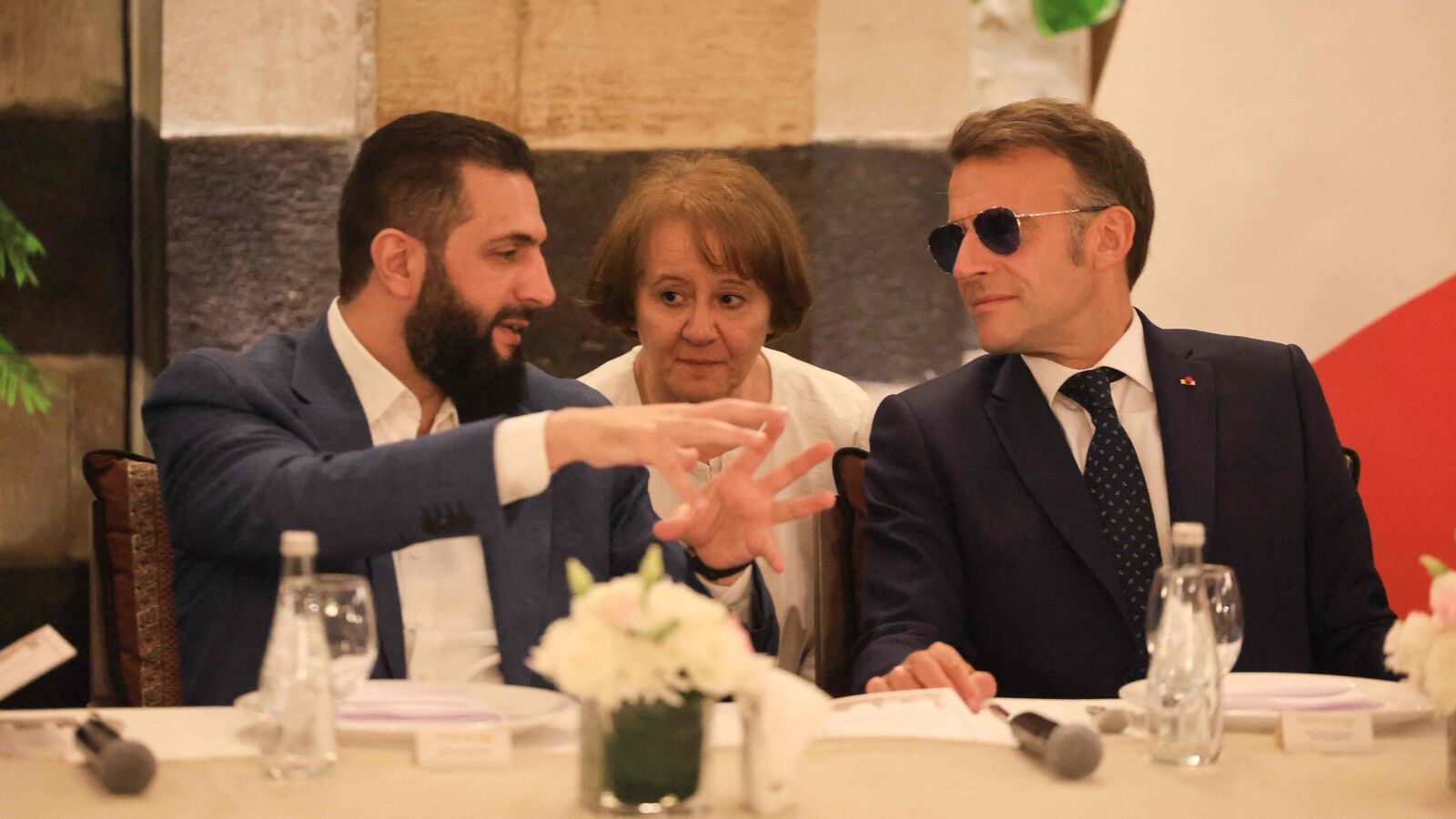 Syrie : une explosion entendue à Damas, au deuxième jour de la visite d'Emmanuel Macron - Le Parisien