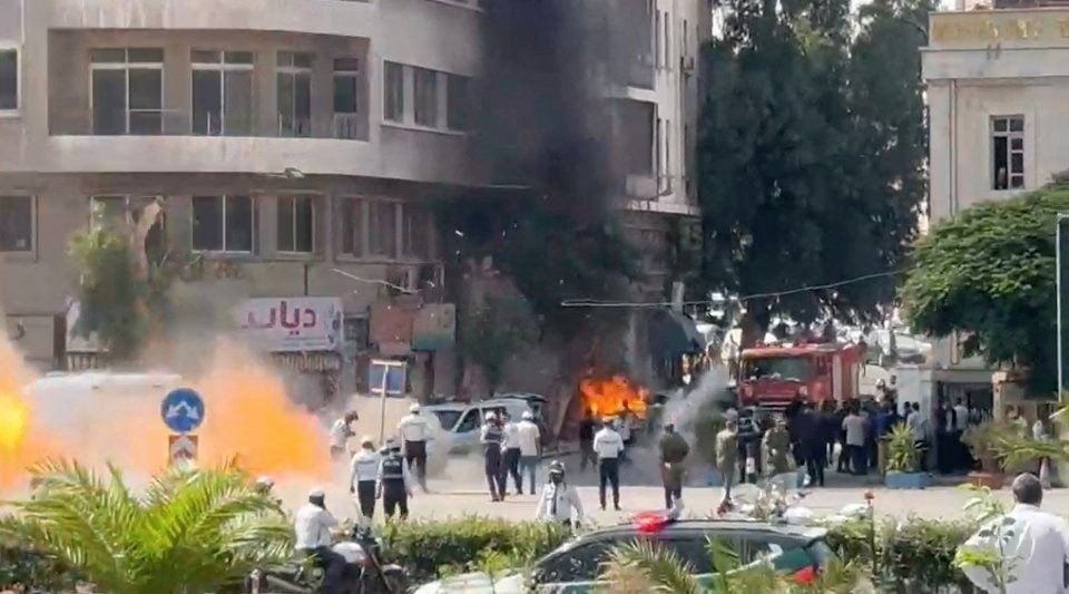 Attentats à la bombe à Damas en pleine visite de Macron, 18 blessés - L'Orient-Le Jour