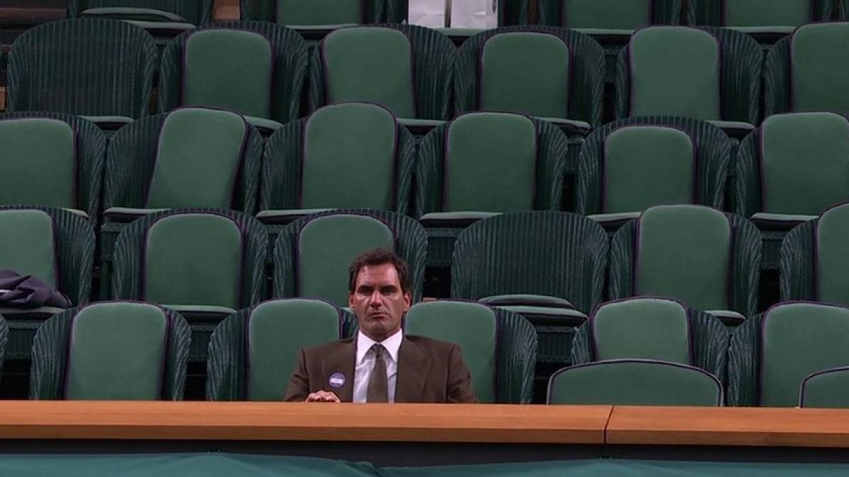 L'image la plus insolite de Wimbledon : Roger Federer, complètement seul dans la Royal Box ! | Puntodebreak.com