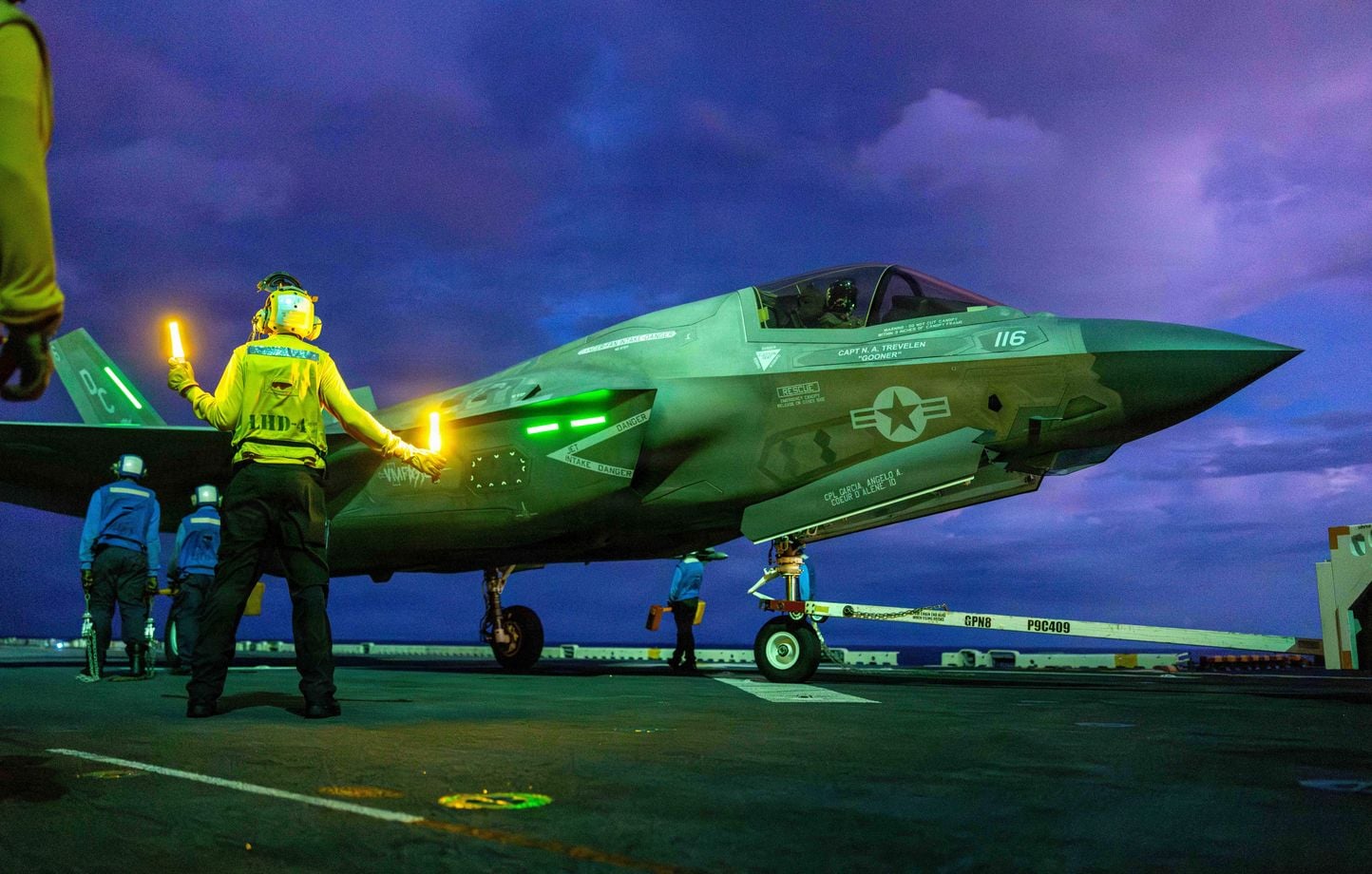Guerre au Moyen-Orient : Les Etats-Unis lancent des frappes contre l'Iran et rétablissent leurs sanctions
