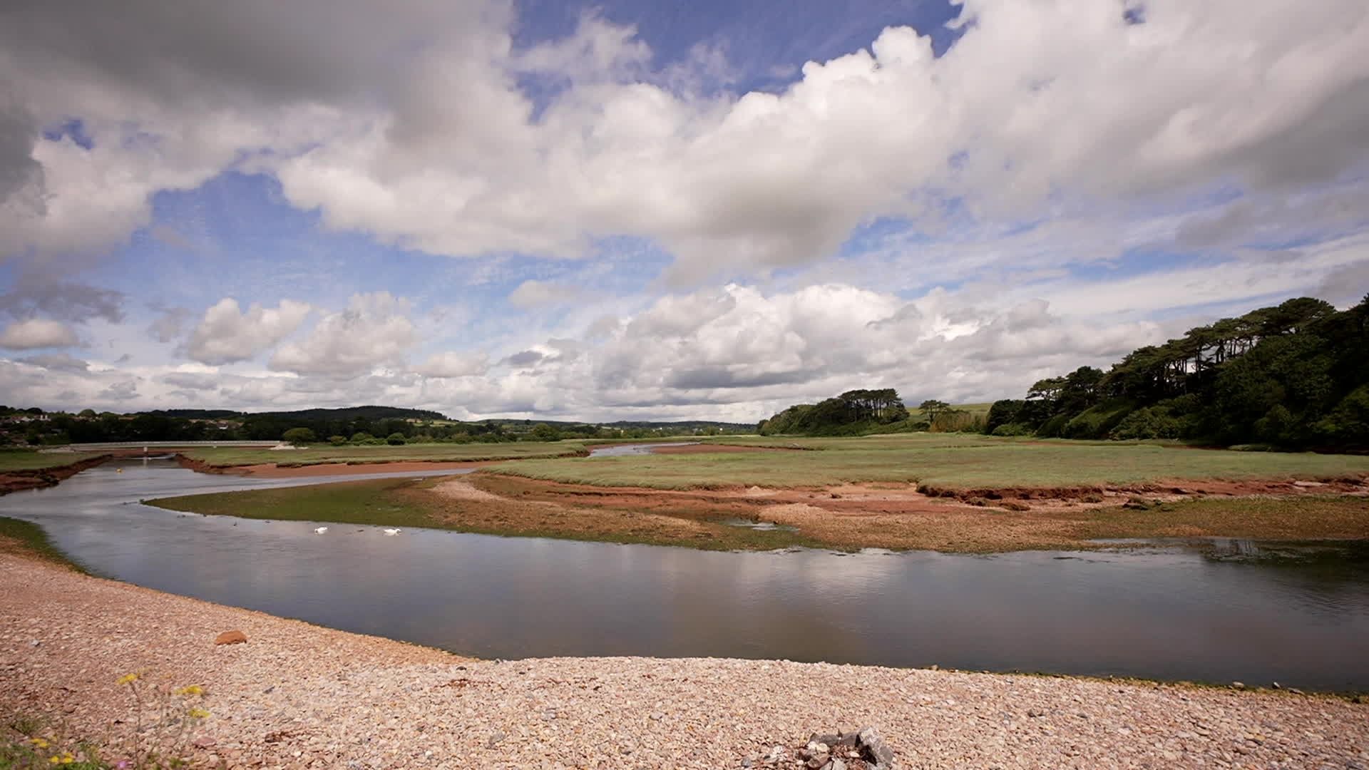 VIDÉO. En Angleterre, ils recréent un estuaire pour faire face au dérèglement climatique : un exemple pour la Normandie