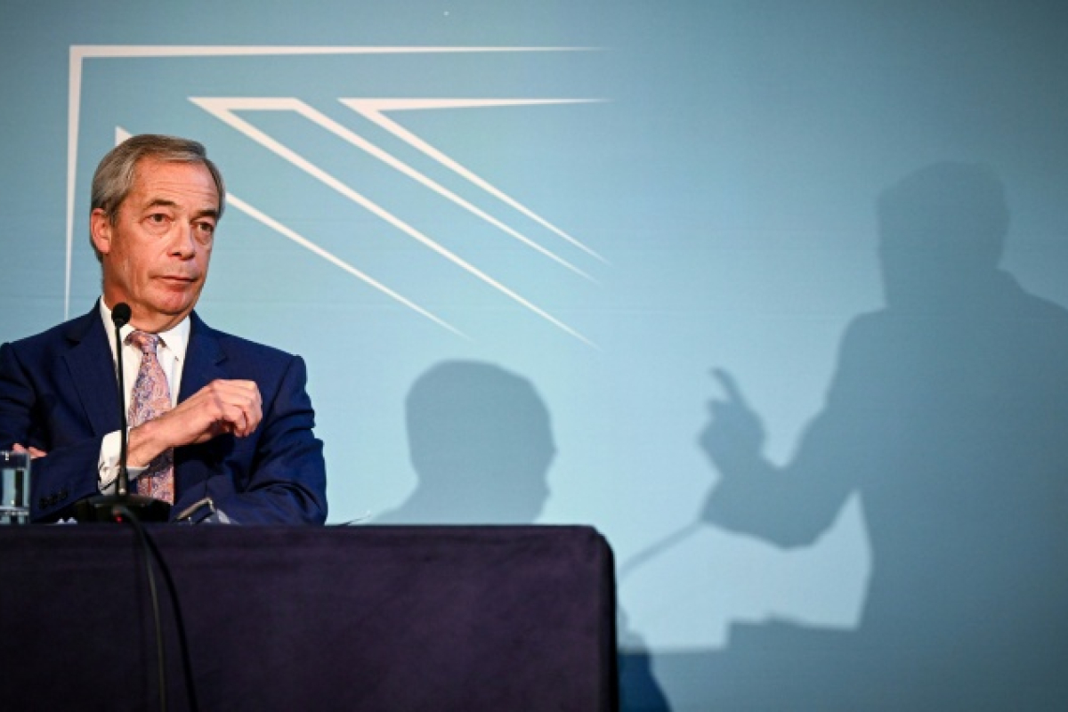 GB : rattrapé par des affaires, Nigel Farage démissionne pour s'en remettre au vote des électeurs - 07/07/2026 à 20:06 - Boursorama