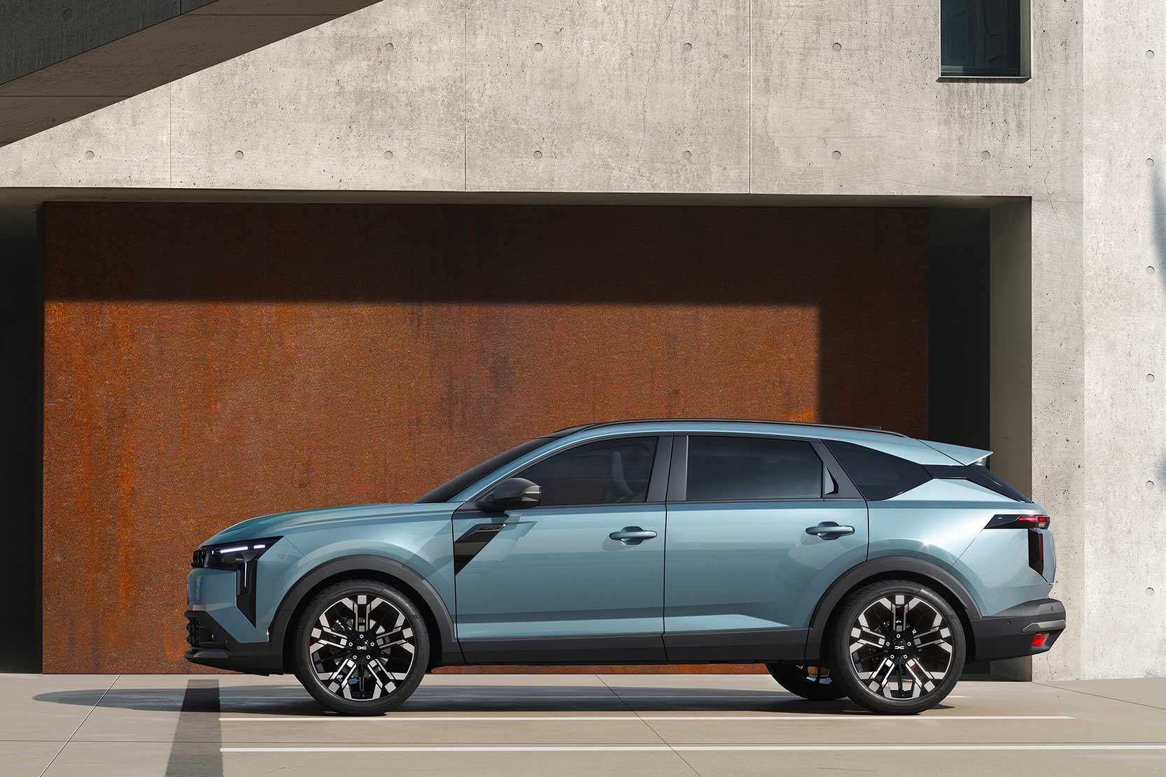 La Revue Automobile vous présente le modèle Dacia Striker
