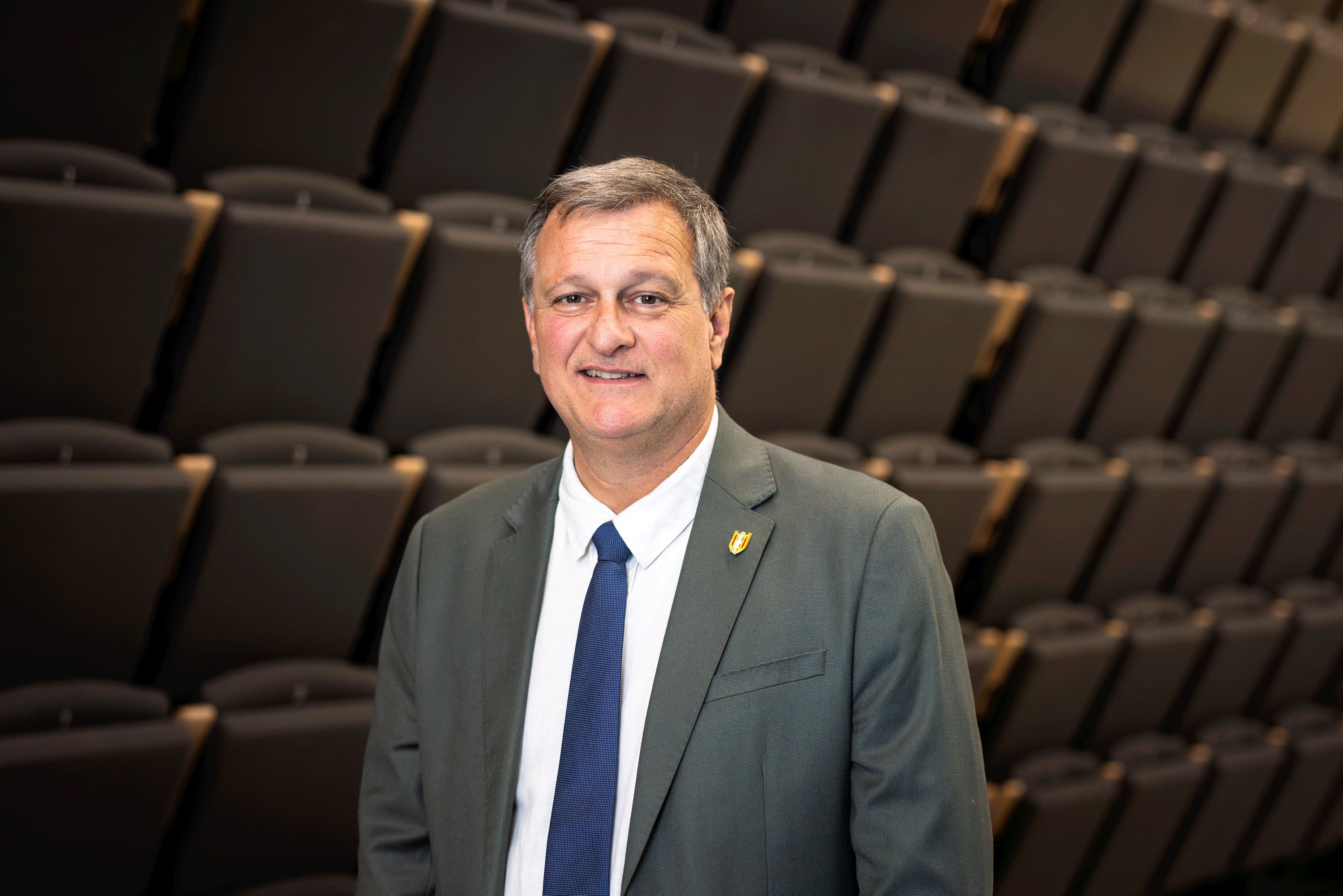 Entretien – Louis Aliot : « Je suis le maire de la réparation »