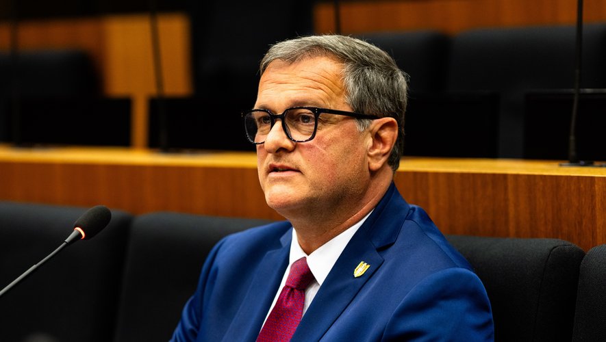 Procès en appel des assistants parlementaires du RN : condamné avec sursis, Louis Aliot clame son innocence et envisage de se pourvoir en cassation - lindependant.fr