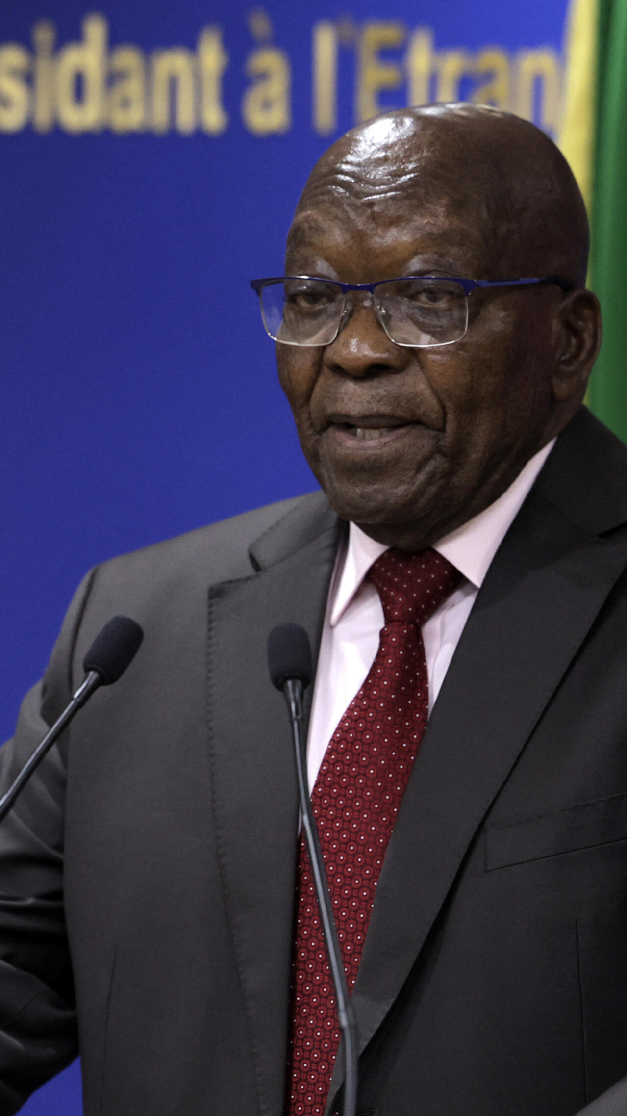 Afrique du Sud: polémique après la rencontre entre Jacob Zuma et l'un des frères Gupta - RFI