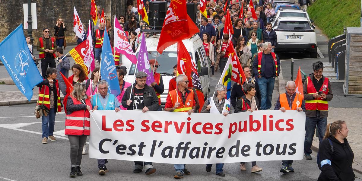 Fonction publique : une intersyndicale appelle à la mobilisation et n'exclut pas une journée de grève le 29 septembre