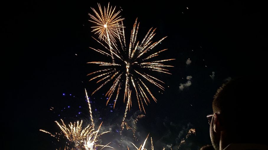Les feux d'artifice du 14-Juillet annulés dans plusieurs départements à cause du risque d'incendies – franceinfo