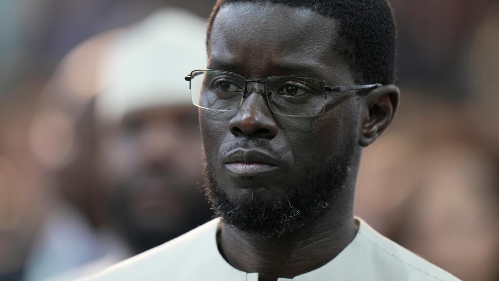 Au Sénégal, le président saisit le Conseil constitutionnel sur la réforme de la Constitution - RFI