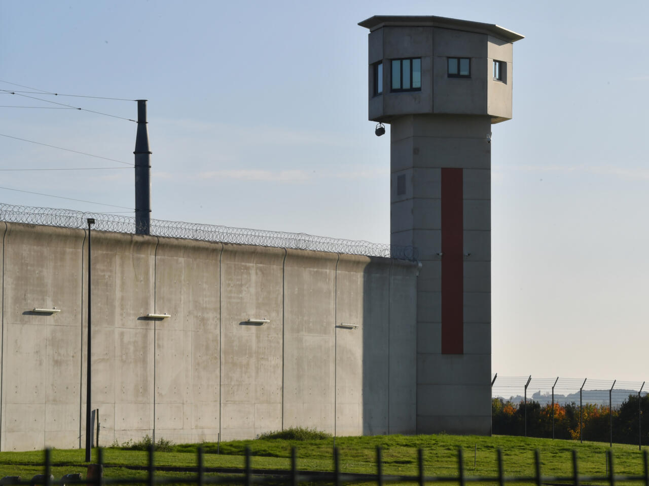 A Condé-sur-Sarthe, des détenus portent plainte contre une prison ultra- sécurisée accusée de les "déshumaniser"