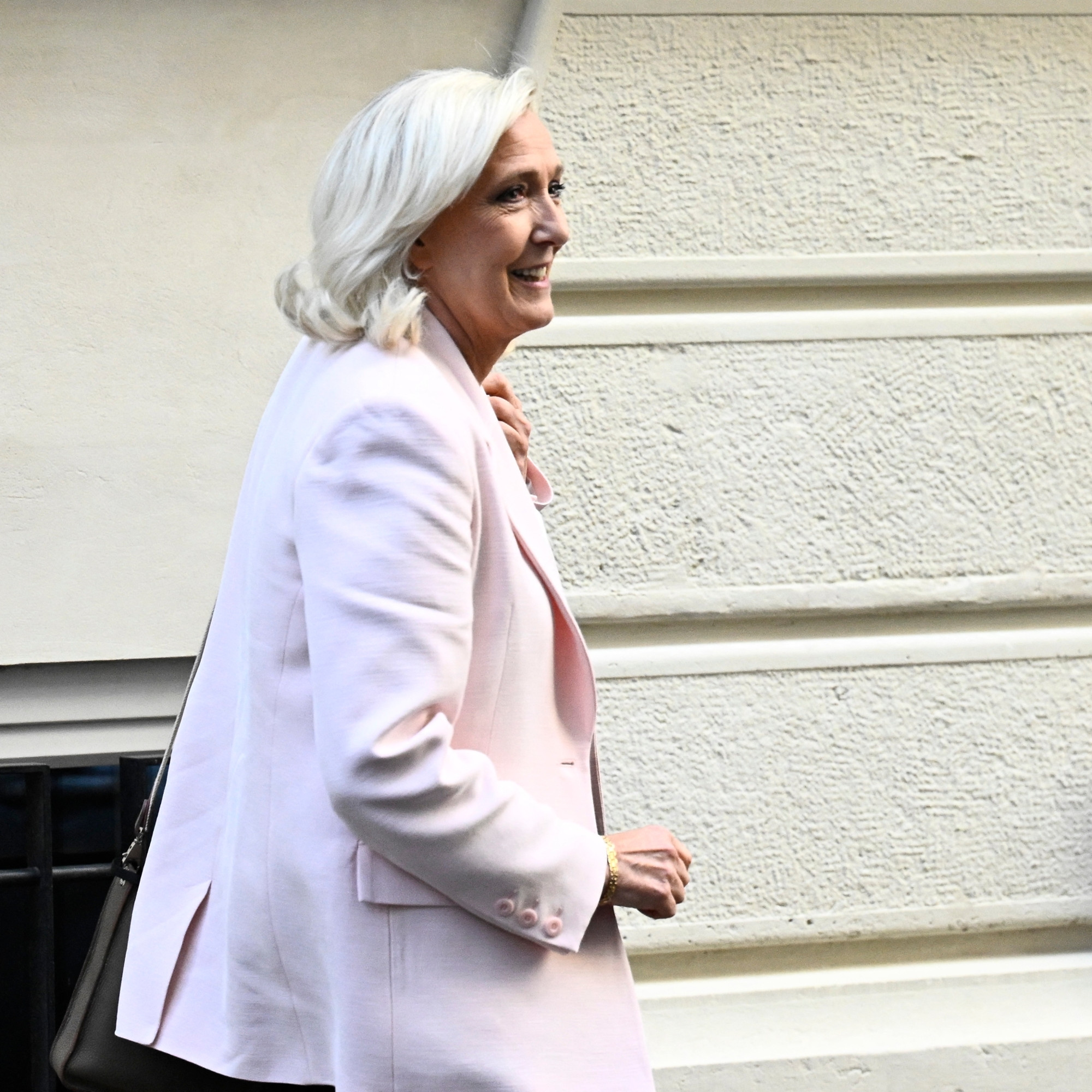 Marine Le Pen joue-t-elle la montre avant la présidentielle ? 6 questions pour comprendre ce que son pourvoi en cassation change pour 2027