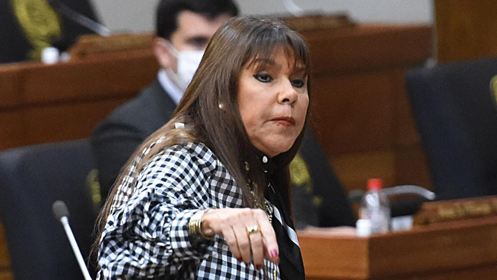 La France peut-elle vraiment sanctionner la sénatrice Celeste Amarilla après ses propos racistes contre Kylian Mbappé ? - Le Parisien