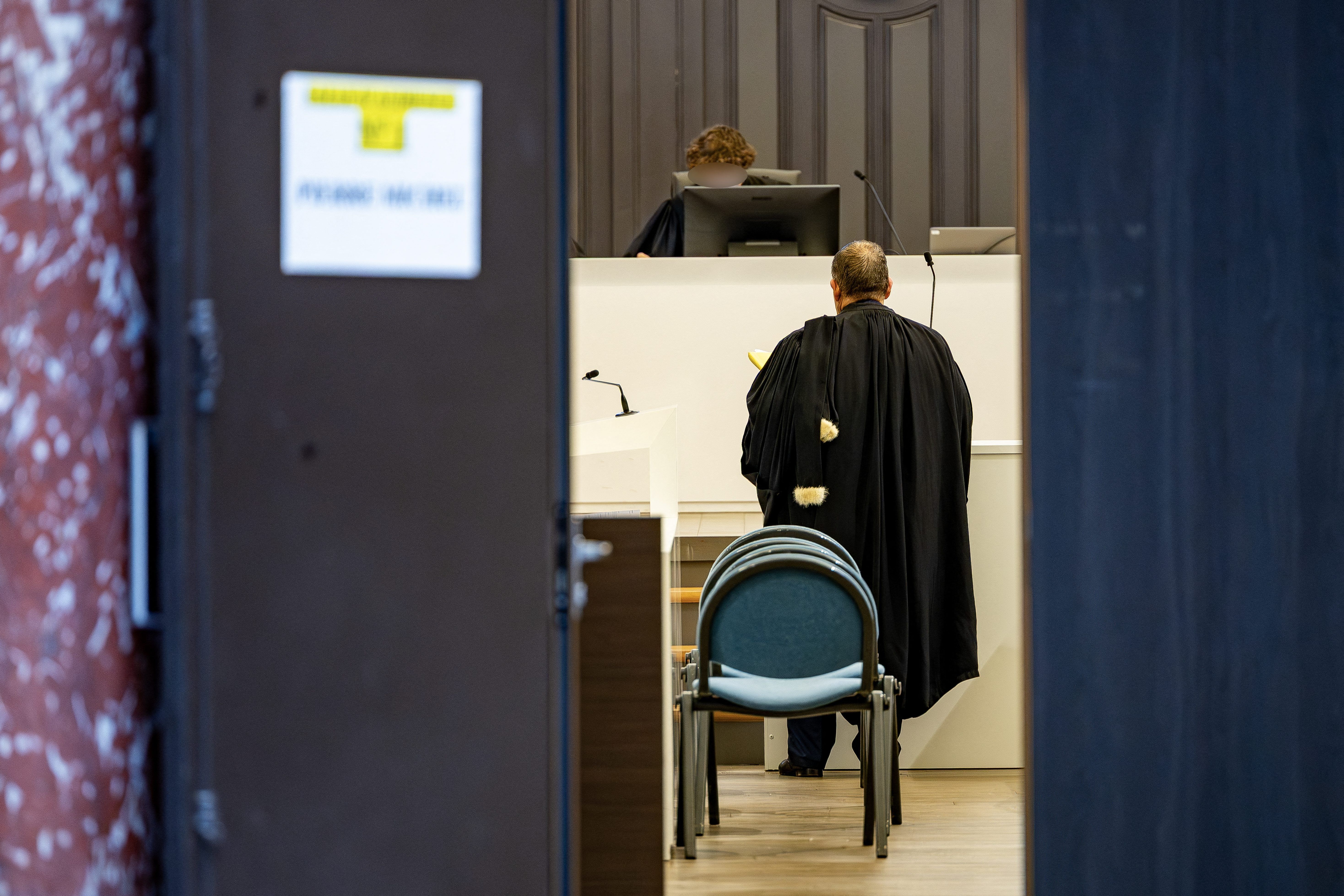 Viols, agressions sexuelles, enquête... Ce que l'on sait de la mise en examen d'un enseignant soupçonné de violences sexuelles sur plusieurs élèves