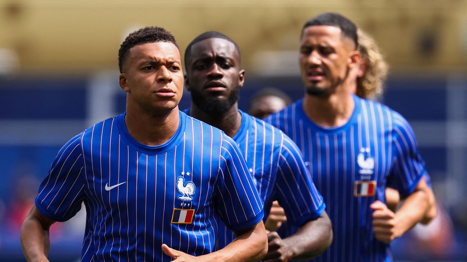 DIRECT. France-Maroc : les Bleus à l'échauffement avant d'affronter les Marocains à 22 heures pour une place en demi-finale, suivez le match avec nous – franceinfo