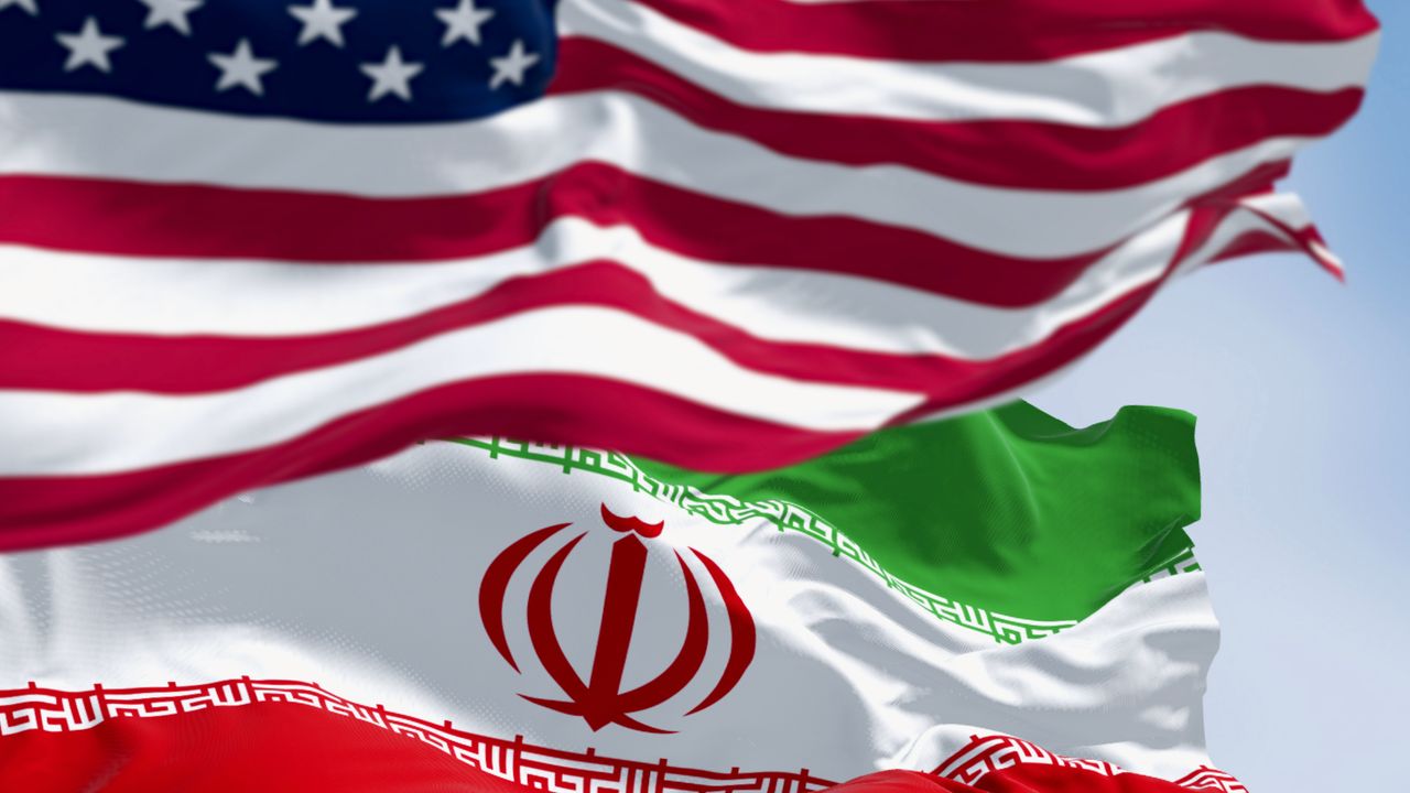 Moyen-Orient : Trump menace de reprendre les frappes sur l'Iran, début des pourparlers en Suisse ... le résumé du 21 juin | TF1 Info