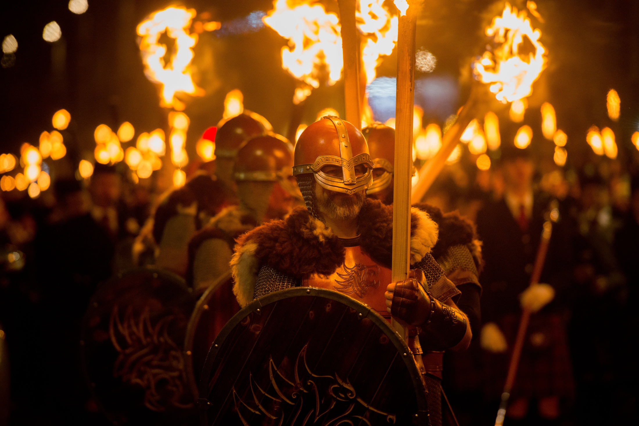 Nouvel An à Edimbourg : des foules et des flammes