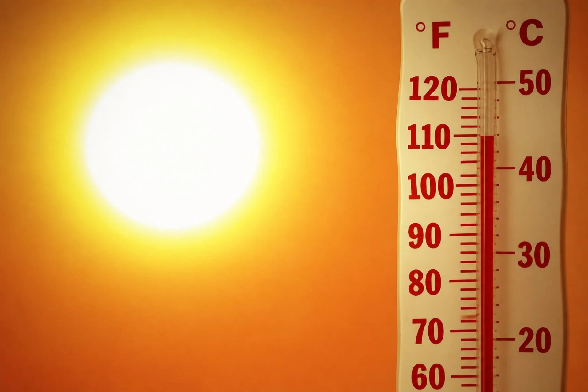 Alerte canicule pour demain : Météo-France place 9 départements en vigilance rouge et 76 en orange