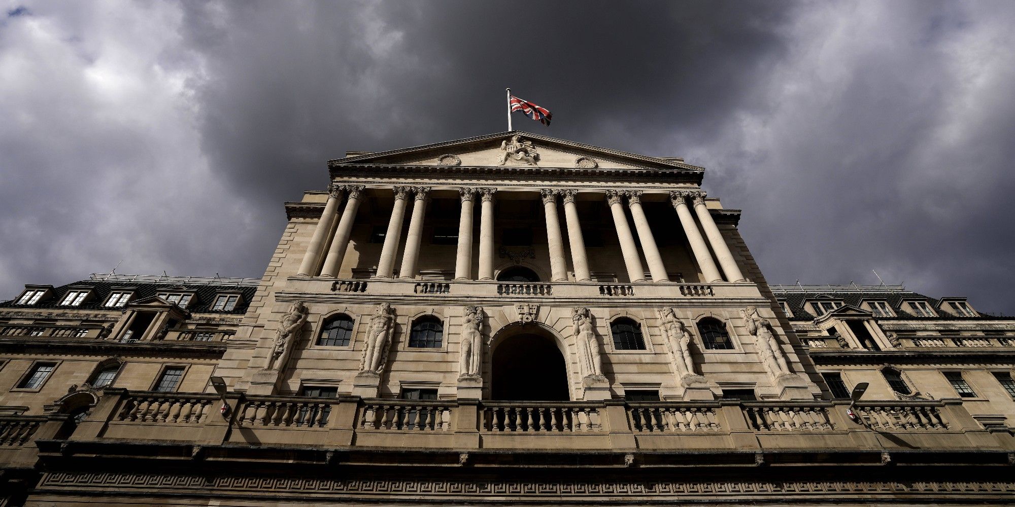 Dette britannique : la Banque d'Angleterre intervient en urgence pour éviter une crise financière