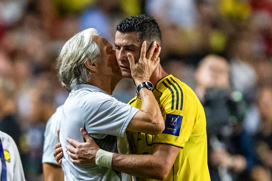 Cristiano Ronaldo "ne sera jamais un problème" avec la sélection, assure Jorge Jesus | Flashscore.fr