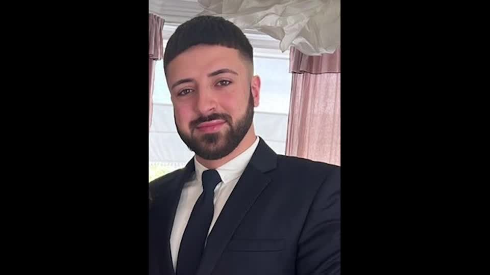 Famille d'un présentateur de la BBC tuée à l'arbalète : le suspect du triple meurtre arrêté après une journée de cavale