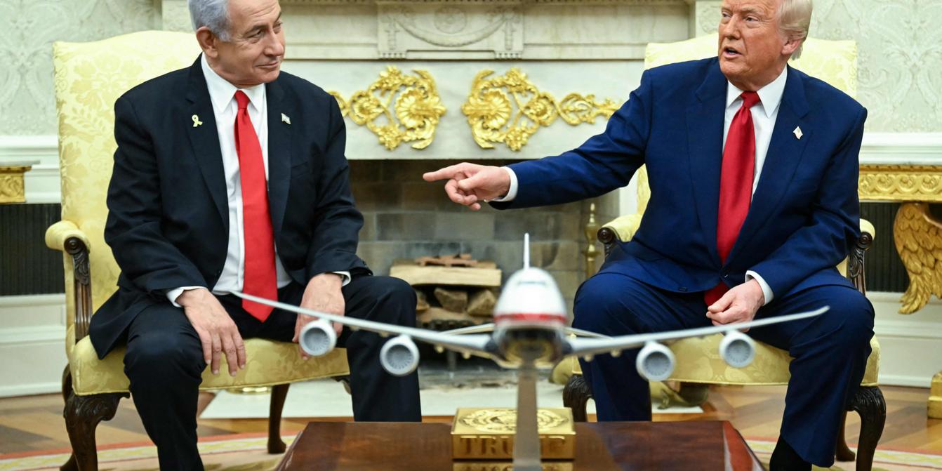Donald Trump annonce mener des discussions « directes » avec l'Iran sur le nucléaire