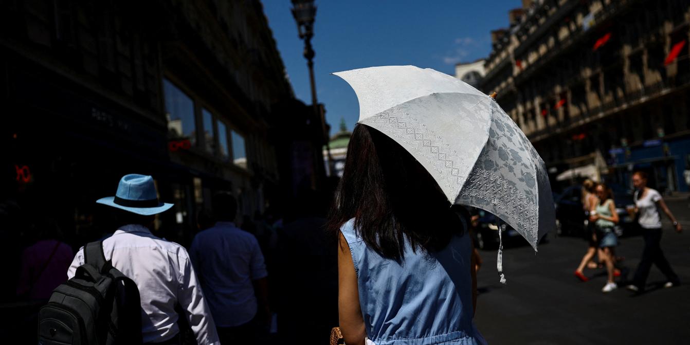EN DIRECT, canicule : 24 départements placés en alerte rouge et 59 en alerte orange samedi