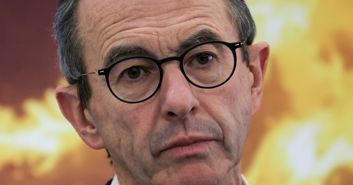 Retailleau se lance dans la course à la tête de LR, au bord d'une "guerre des chefs" – L'Express