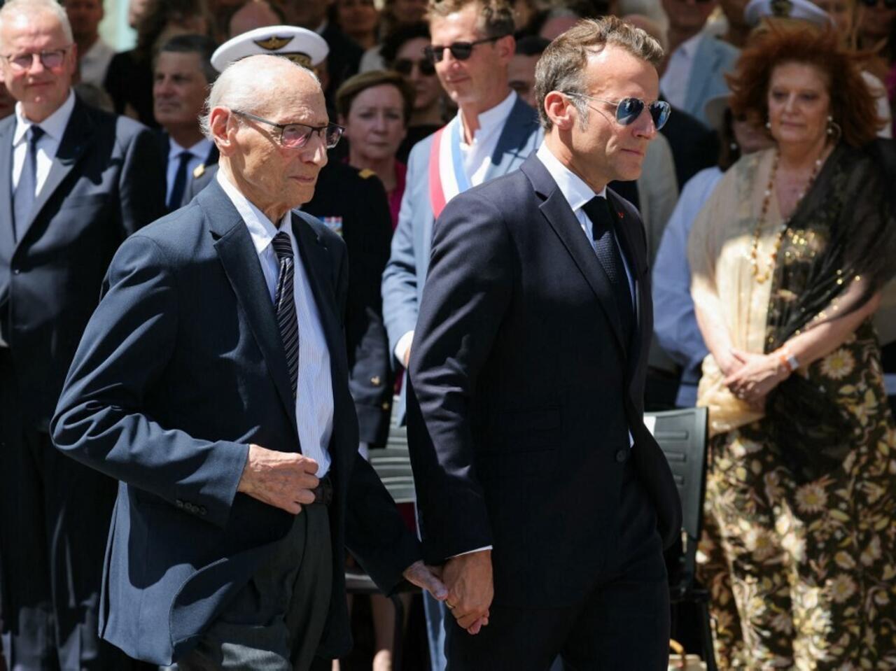 Hommage au capitaine Dreyfus: Macron appelle à la vigilance face au «retour de l'odieux antisémitisme» - RFI