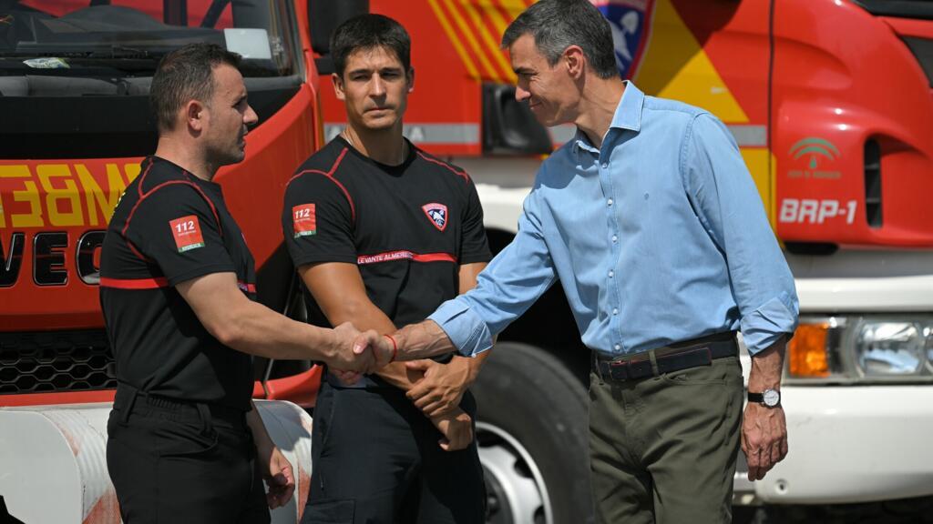 Espagne : le bilan de l'incendie en Andalousie s'alourdit à treize morts, dont une française