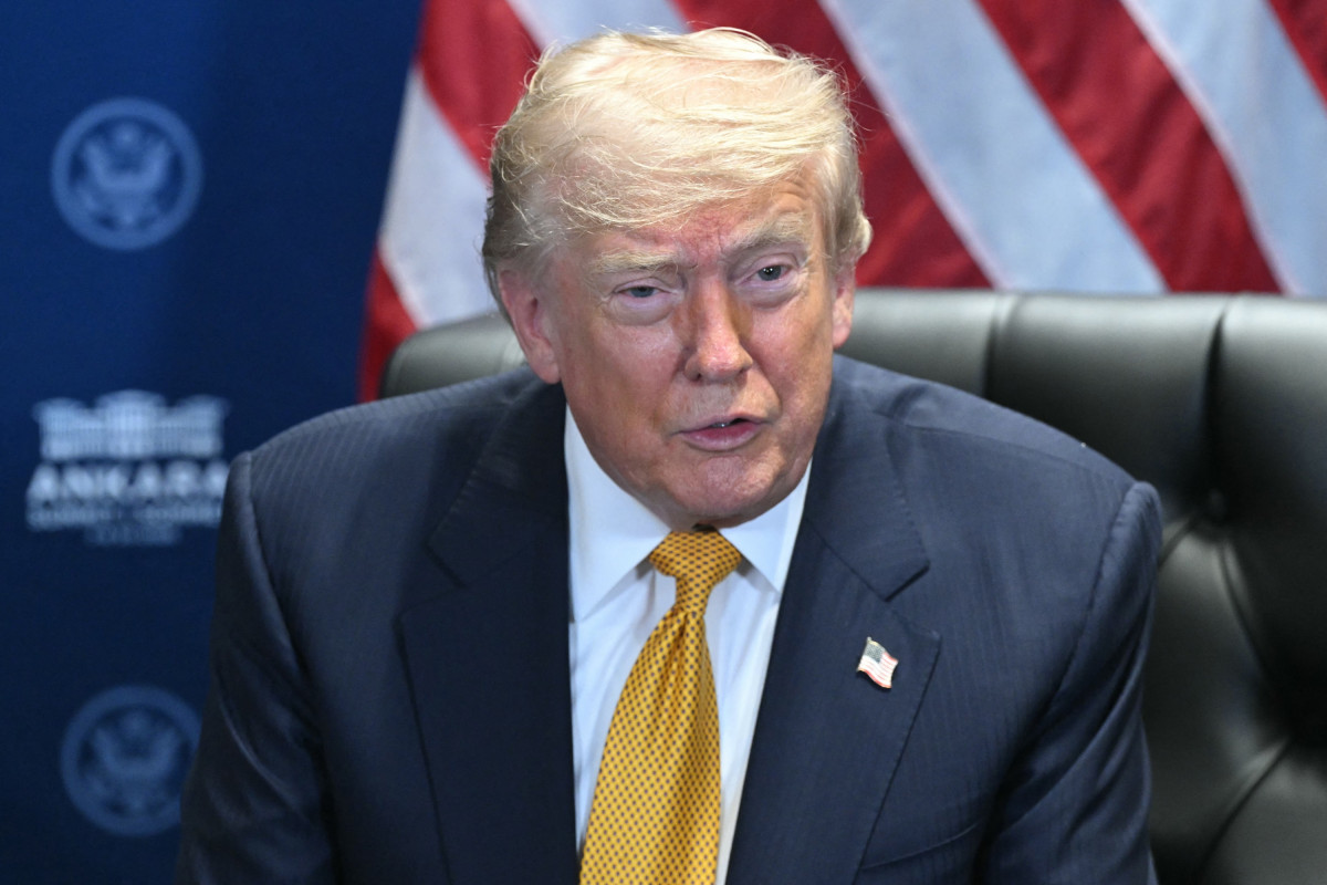 Nous ne pouvons pas renoncer" : malgré la mort de deux personnes tuées par l'ICE, Donald Trump refuse la suspension des contrôles routiers