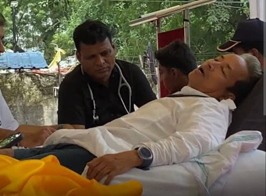 Pourquoi le jeûne de Sonam Wangchuk n'est-il pas le plus grand sujet aujourd'hui ? Qu'est-ce qui manque ? Pourquoi si peu de personnes en parlent-elles ? 15 jours de jeûne, ce n'est